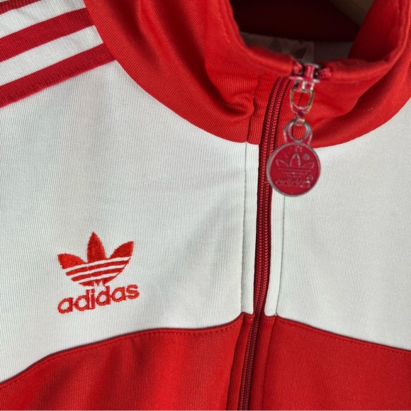 Vintage adidas Linfield soccer jacket - Picture 2 of 7